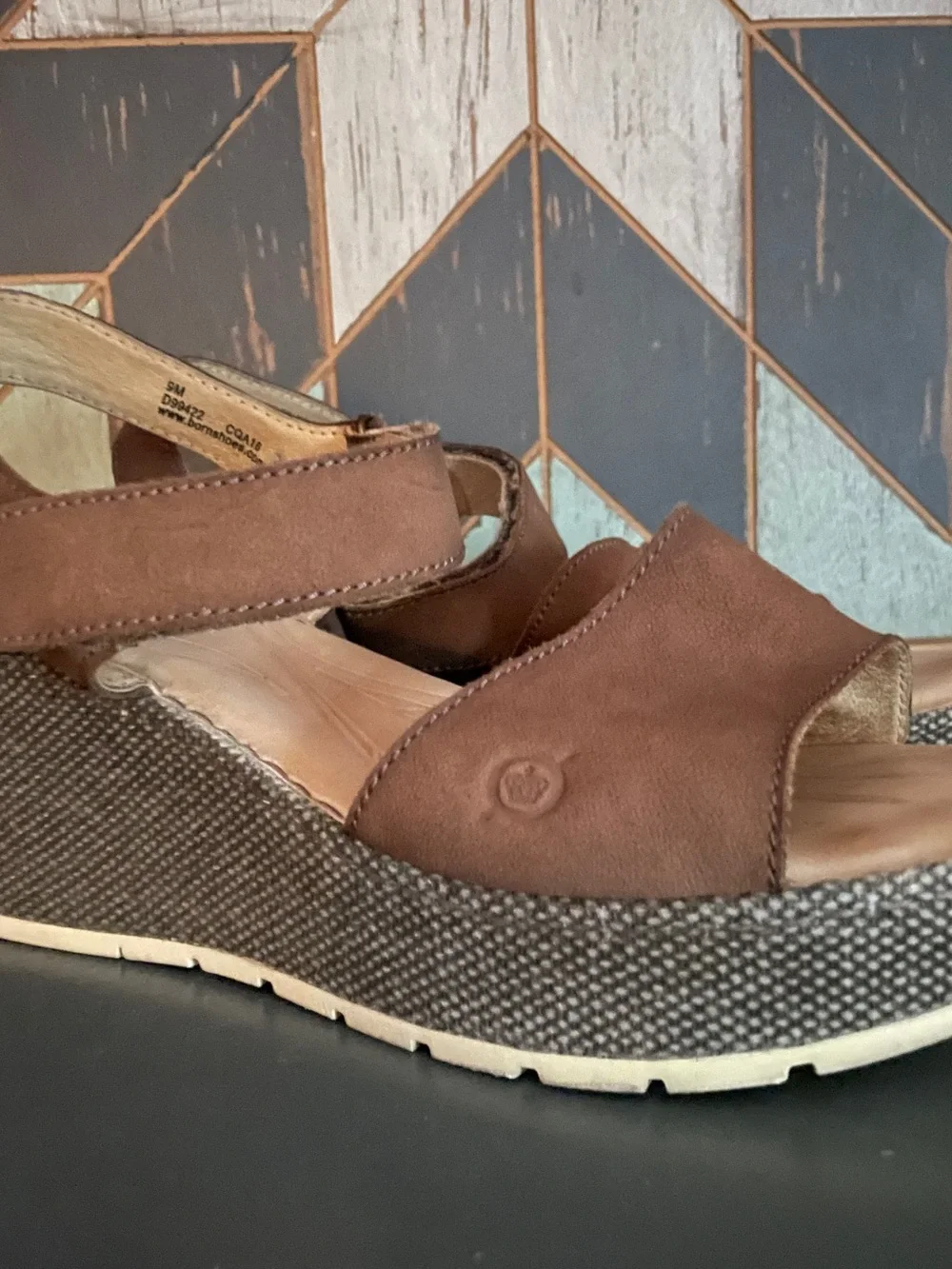 Born Lucee Brown Nubuck Leather Platform Wedge Sandals Hook & Loop 9M